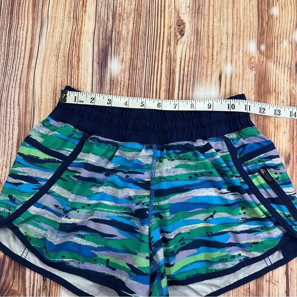 Lululemon Athletica Multicolor  Women's Shorts Size 4 / Zipper Pocket
